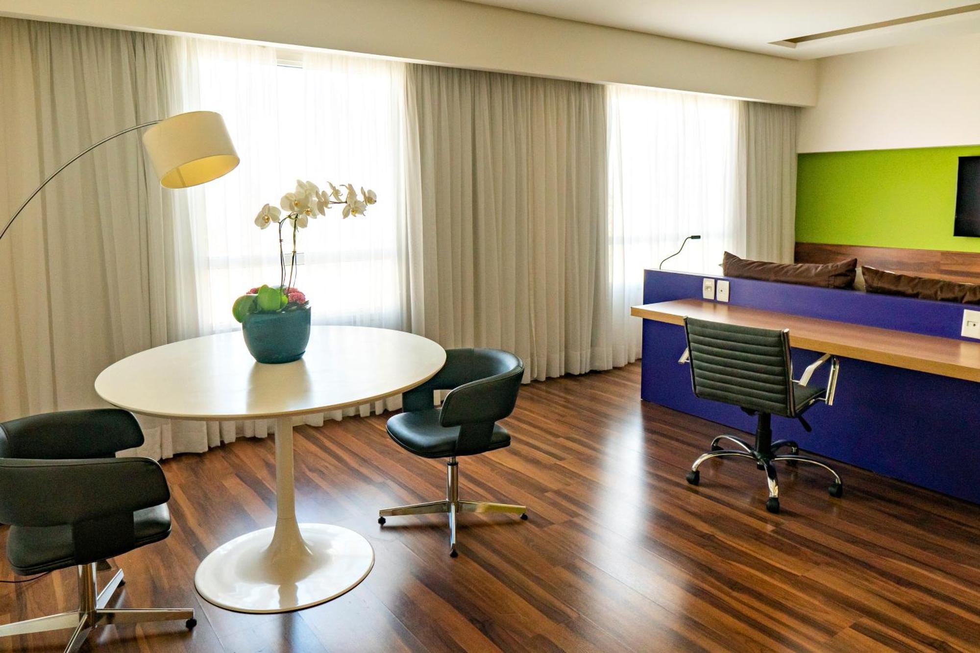 Hotel Mercure São Jose dos Campos  Exterior foto